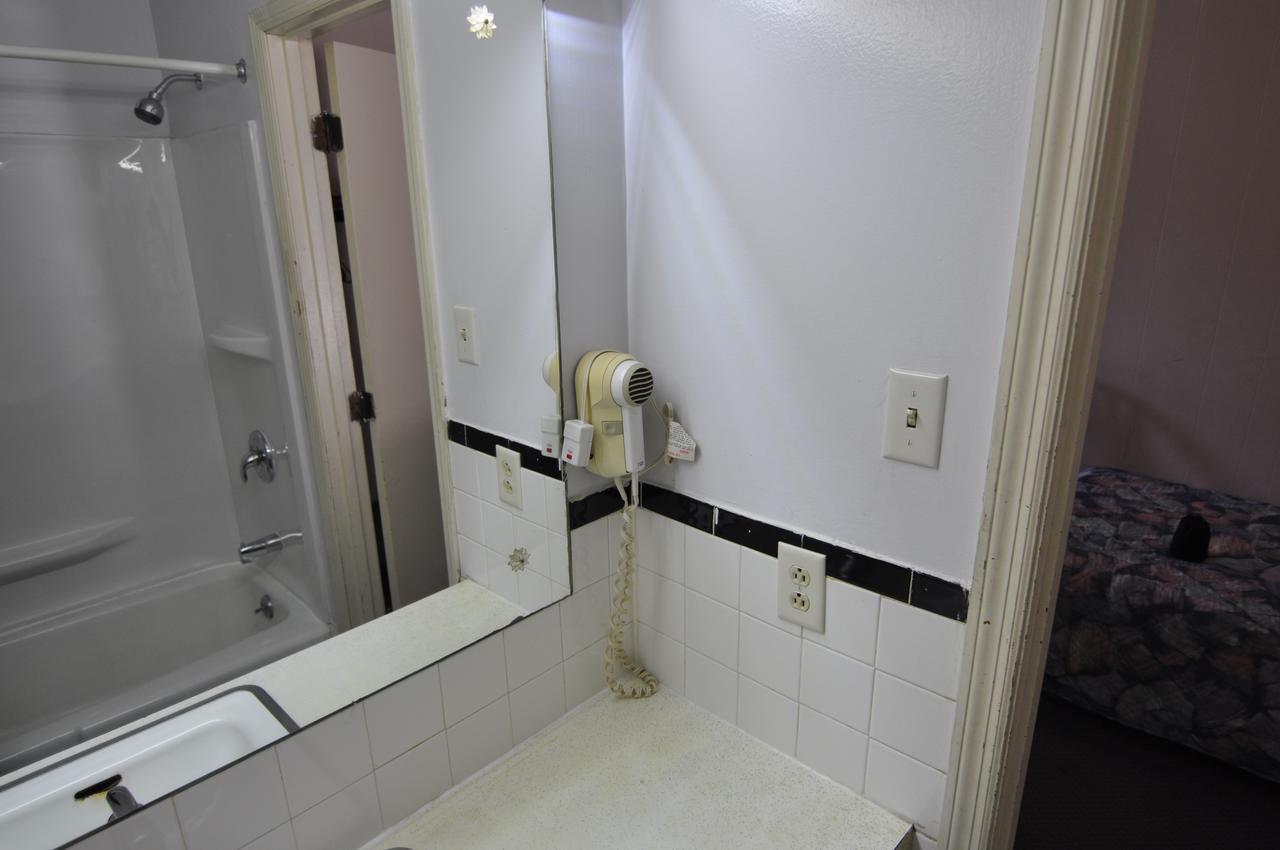 Budget Inn Near Westrock Covington Dış mekan fotoğraf